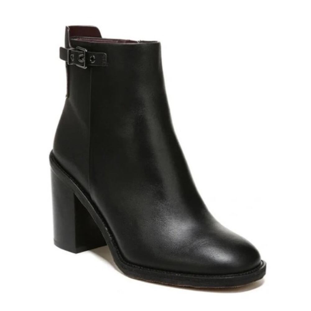 Franco Sarto Black Leather Rivet Ankle Boots Vintage Nostalgia Bootie 9 NWOT